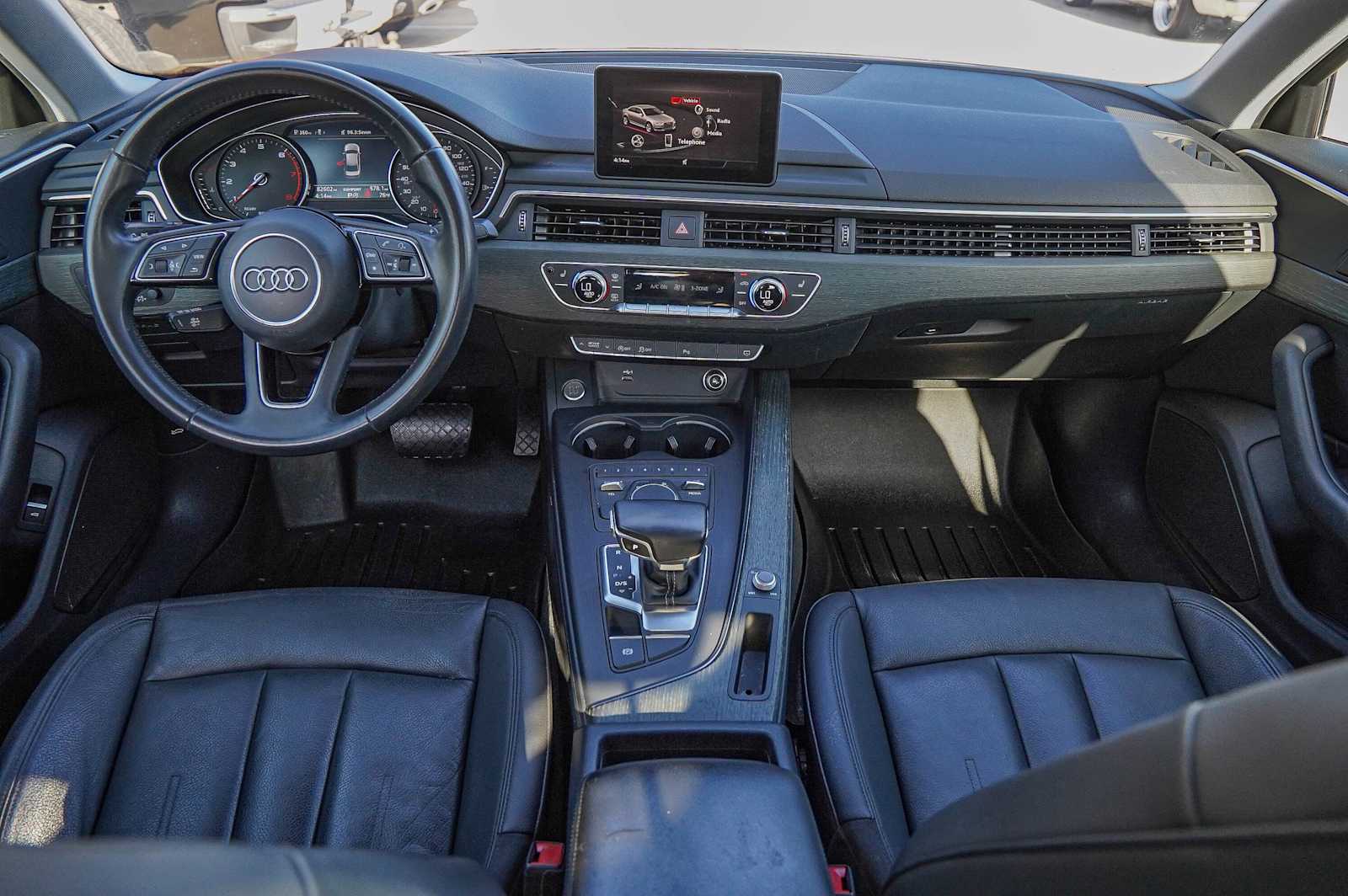 Thumbnail: 2019 Audi A4 - 27