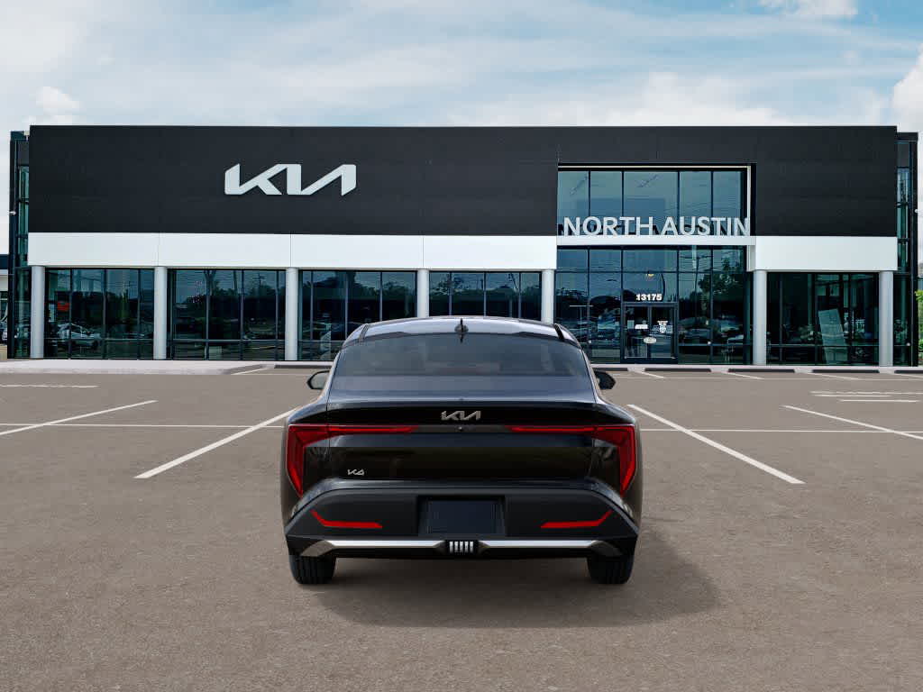 2025 Kia K4 LXS 5