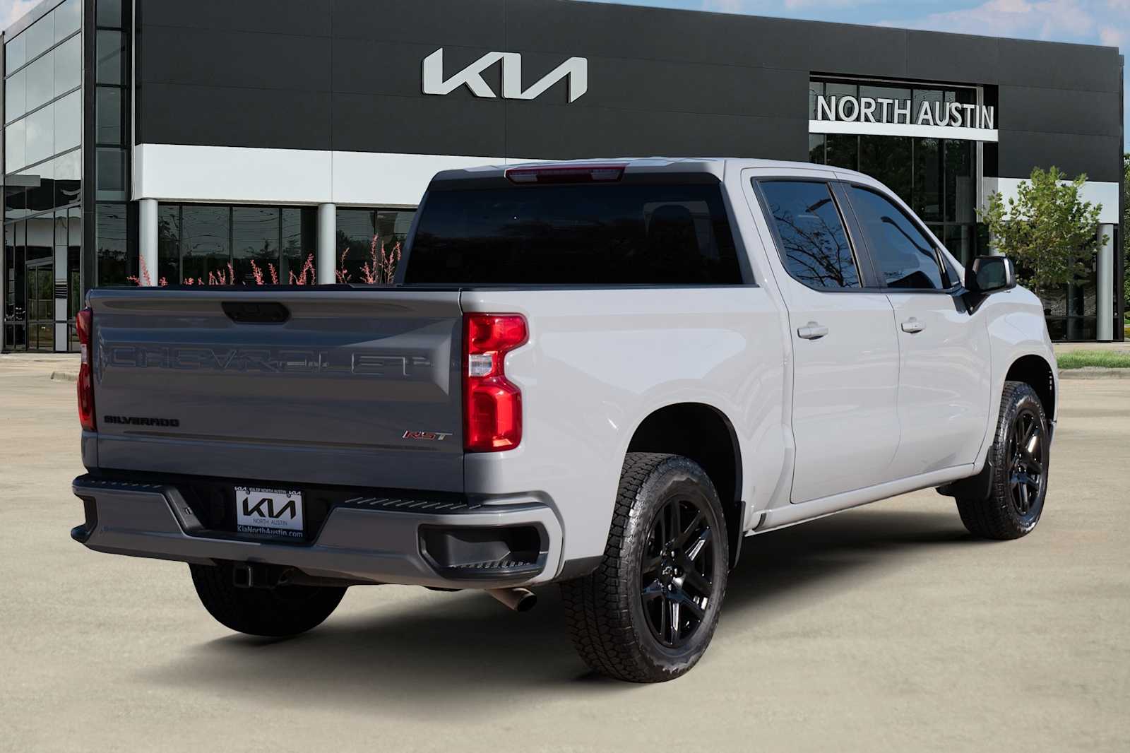 Thumbnail: 2025 Chevrolet Silverado 1500 - 6