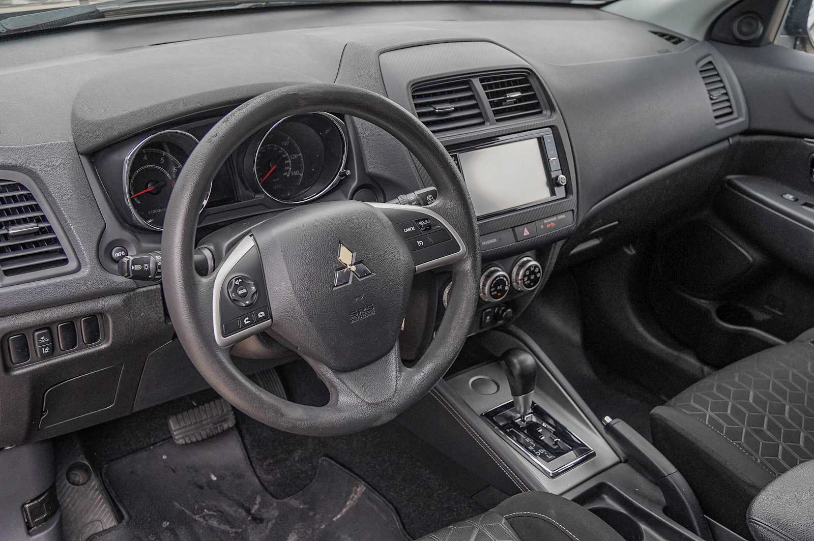 Thumbnail: 2021 Mitsubishi Outlander Sport - 9