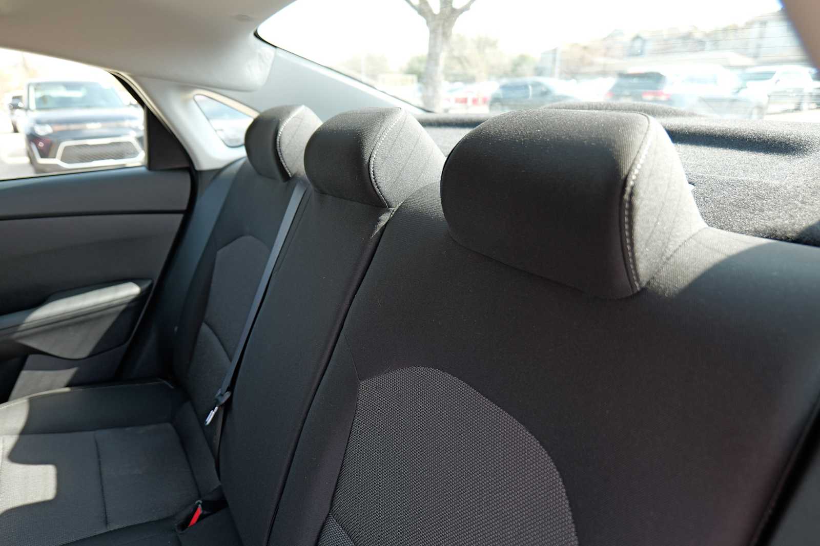 Thumbnail: 2024 Kia Forte - 25