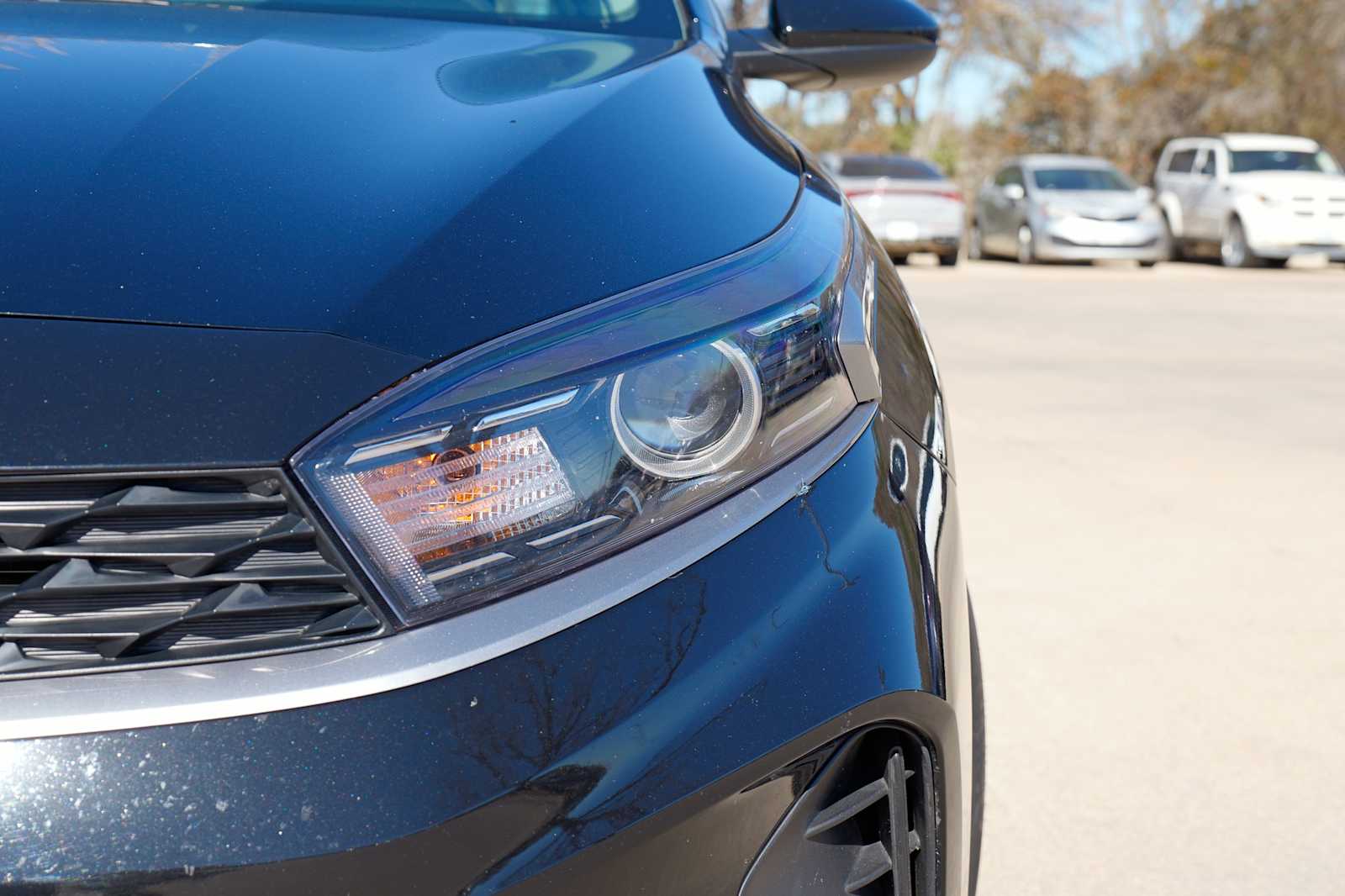 Thumbnail: 2024 Kia Forte - 3