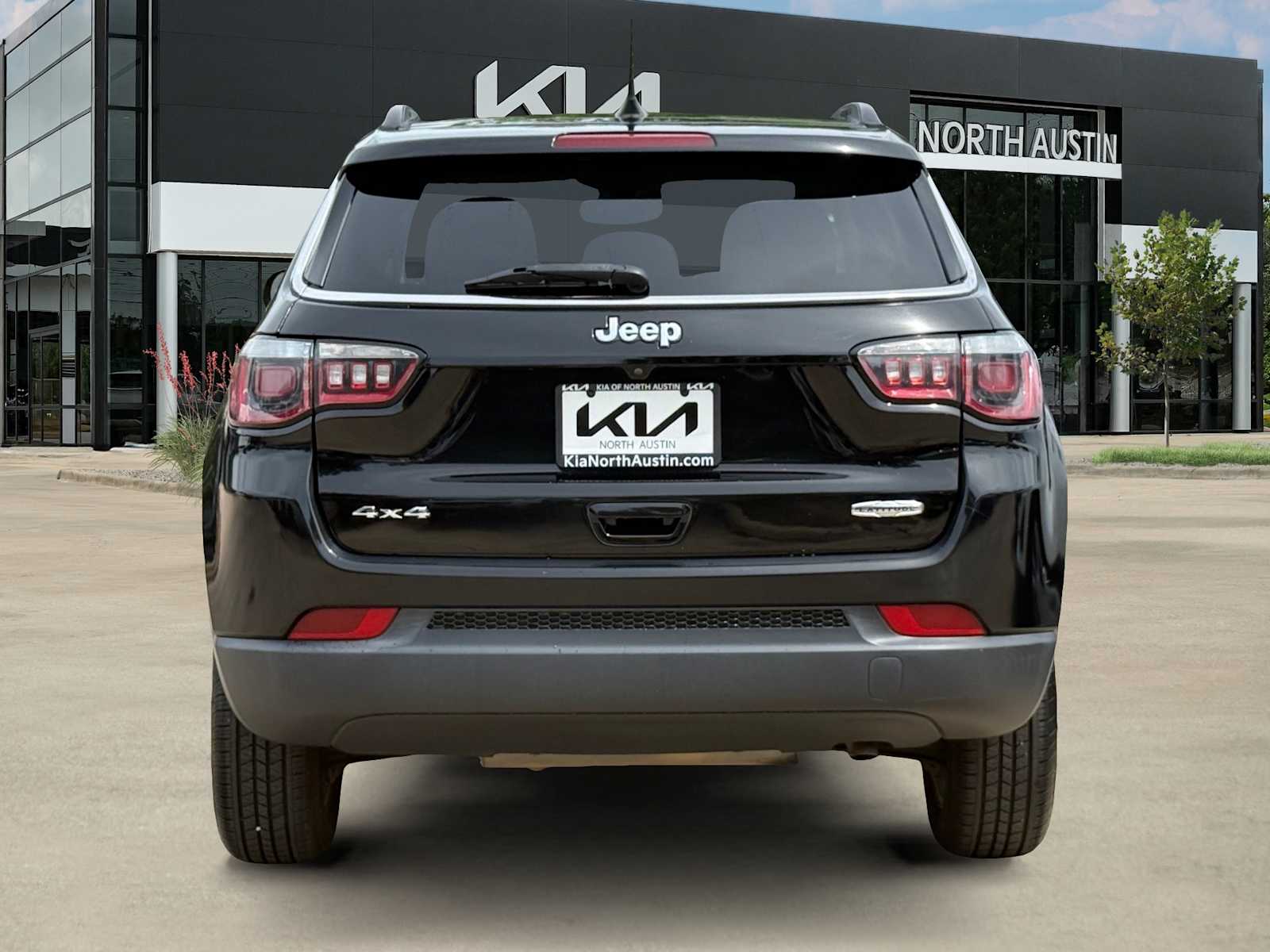 Thumbnail: 2019 Jeep Compass - 7