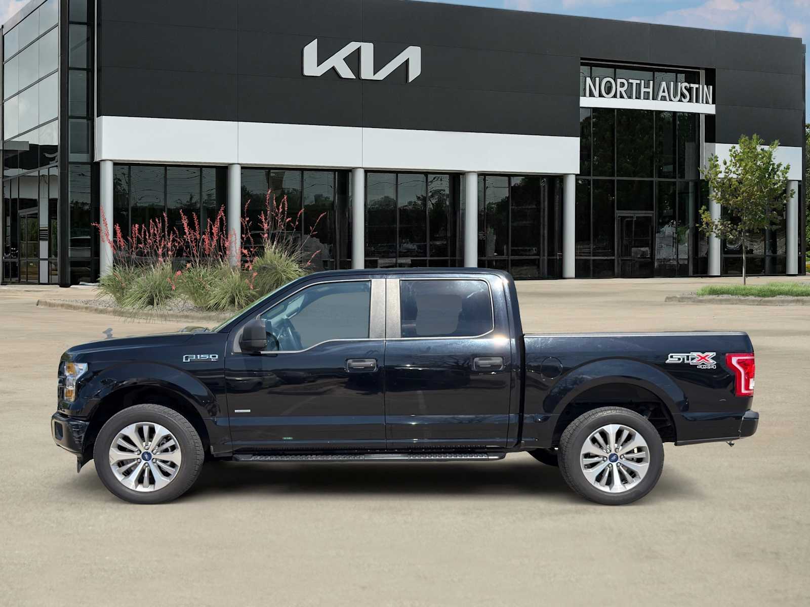 Thumbnail: 2017 Ford F-150 - 6