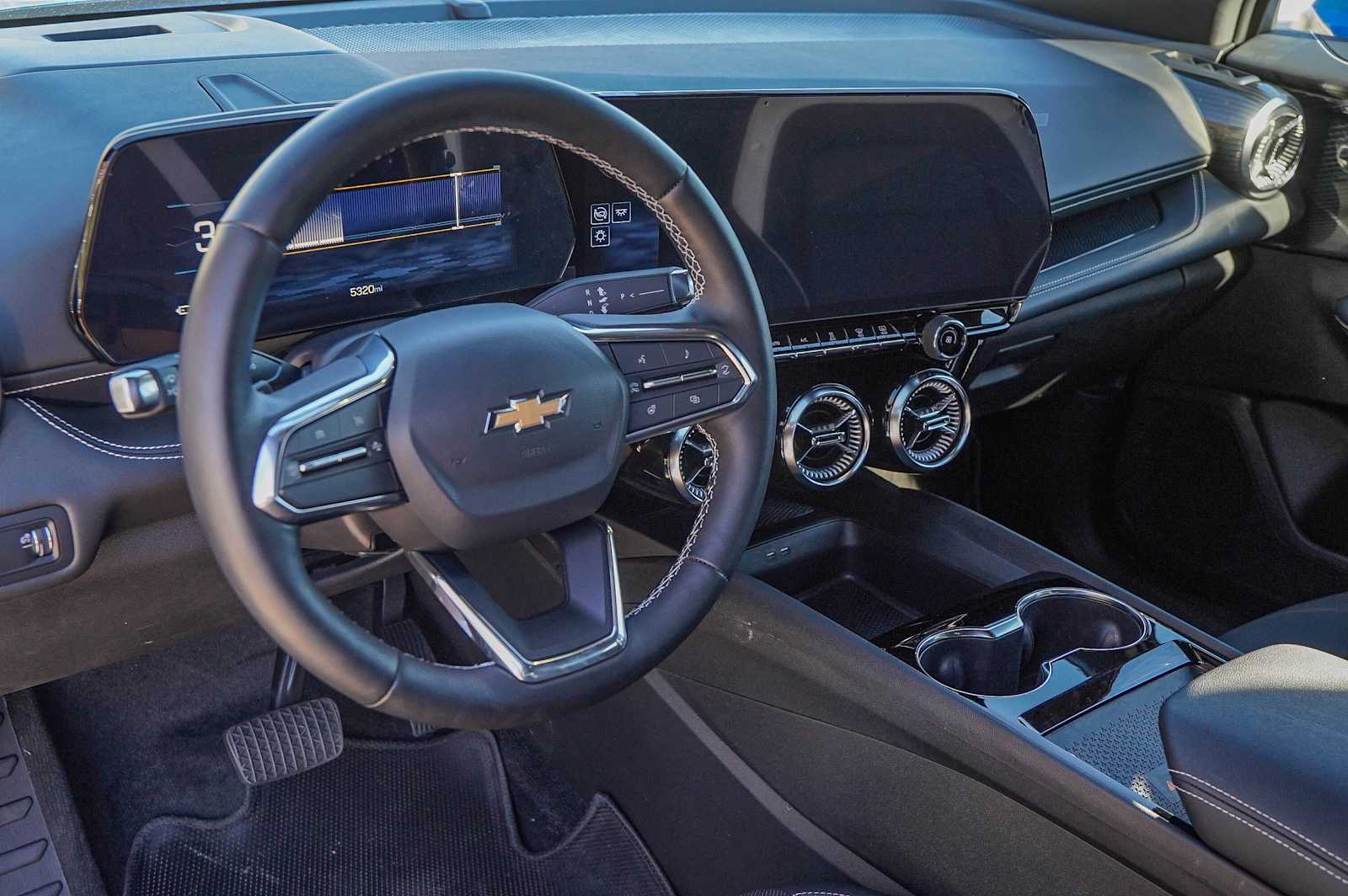 Thumbnail: 2024 Chevrolet Blazer EV - 9