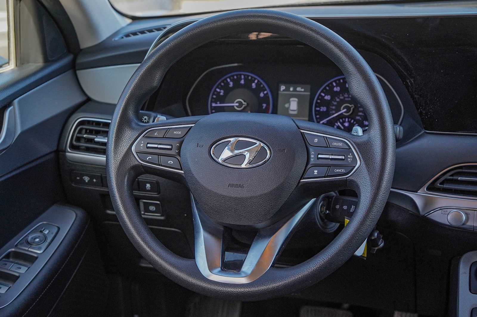 Thumbnail: 2022 Hyundai Palisade - 25