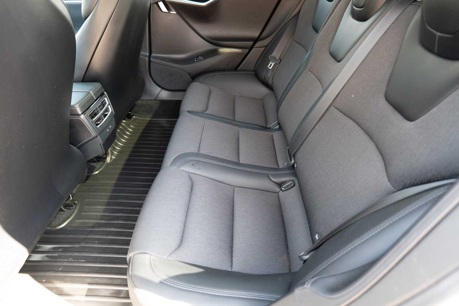 Thumbnail: 2017 Tesla Model S - 23