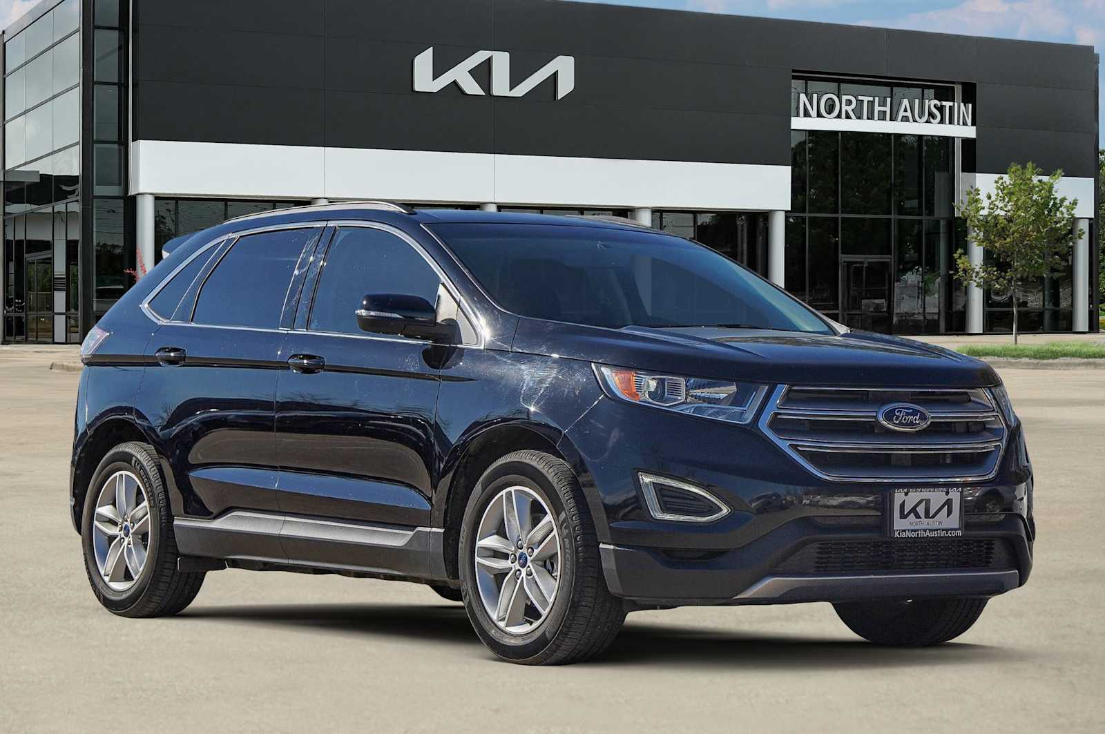 Thumbnail: 2017 Ford Edge - 8