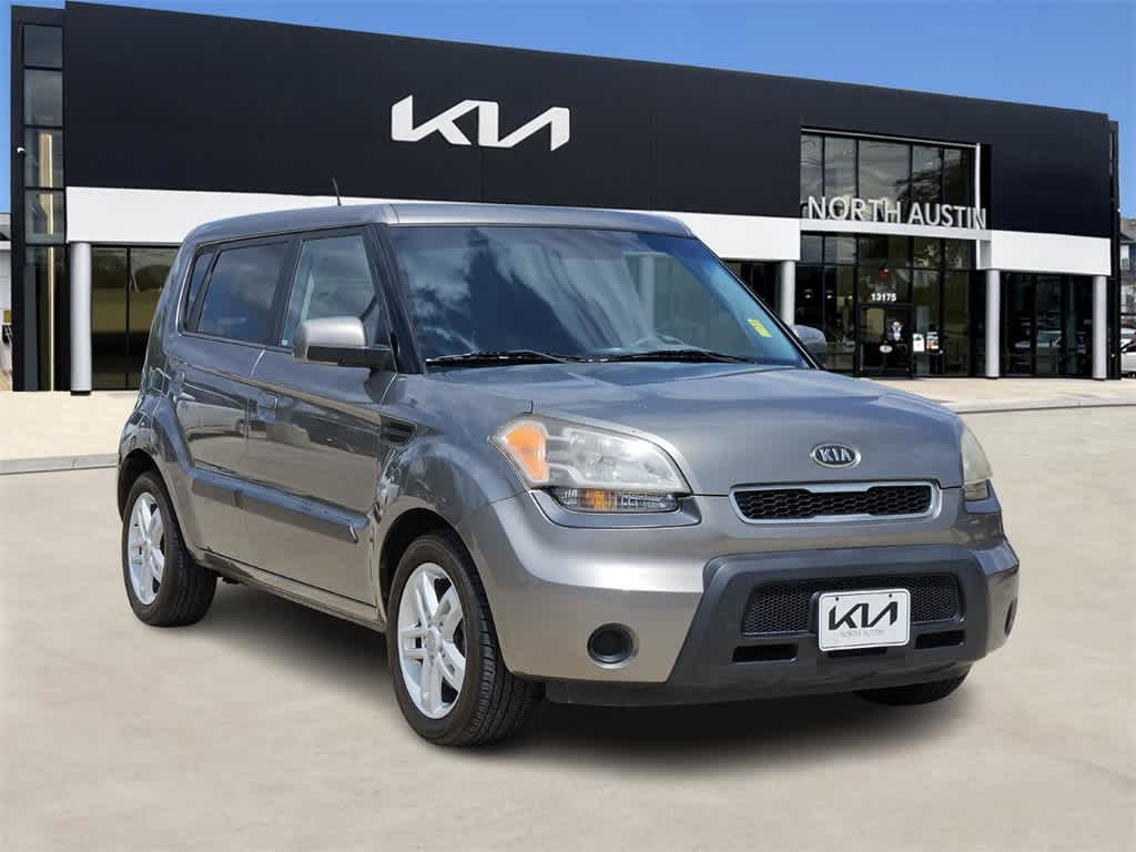 Thumbnail: 2010 Kia Soul - 3