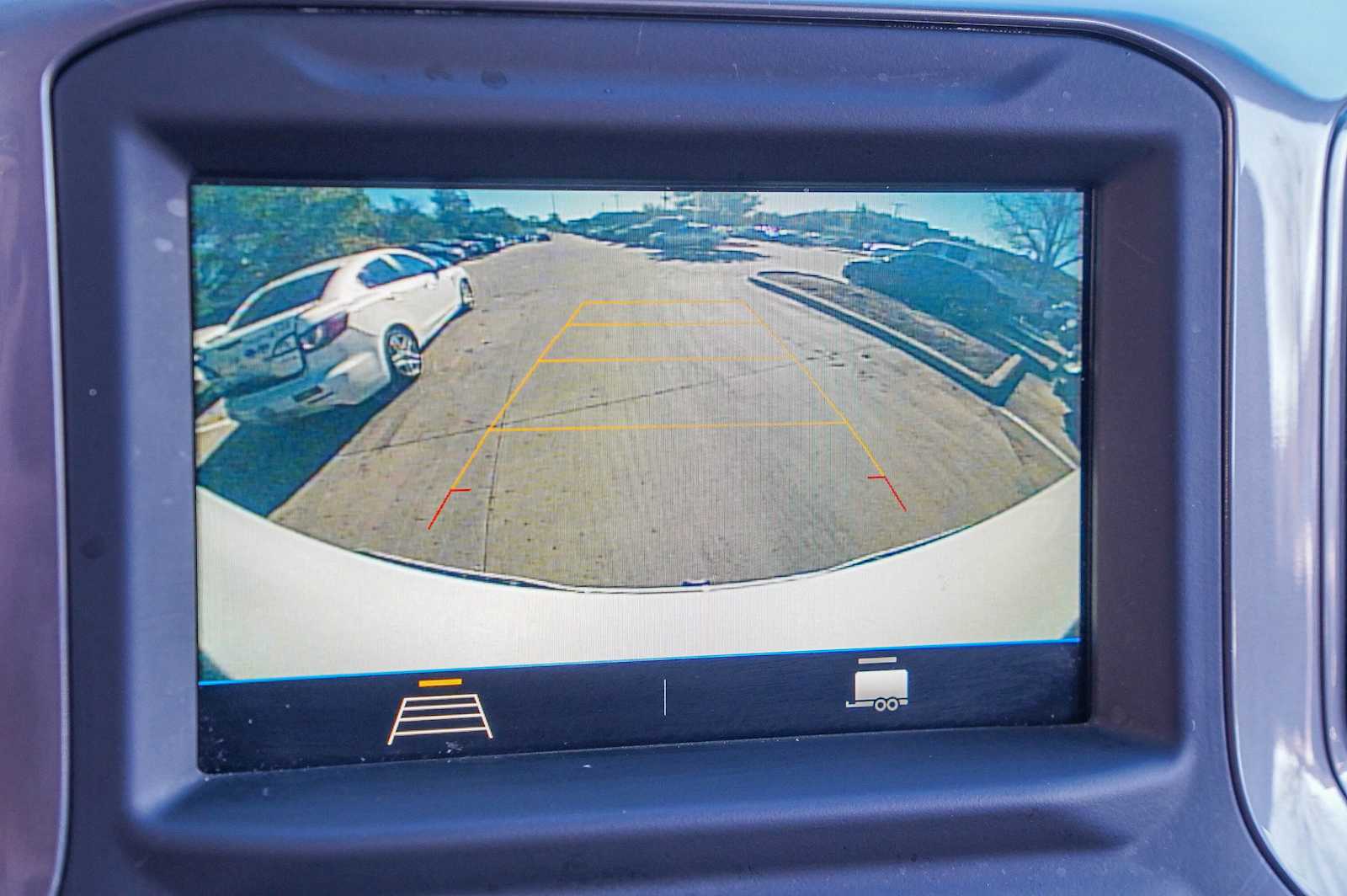 Thumbnail: 2019 Chevrolet Silverado 1500 - 15