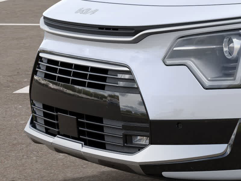 Thumbnail: 2025 Kia Niro - 12