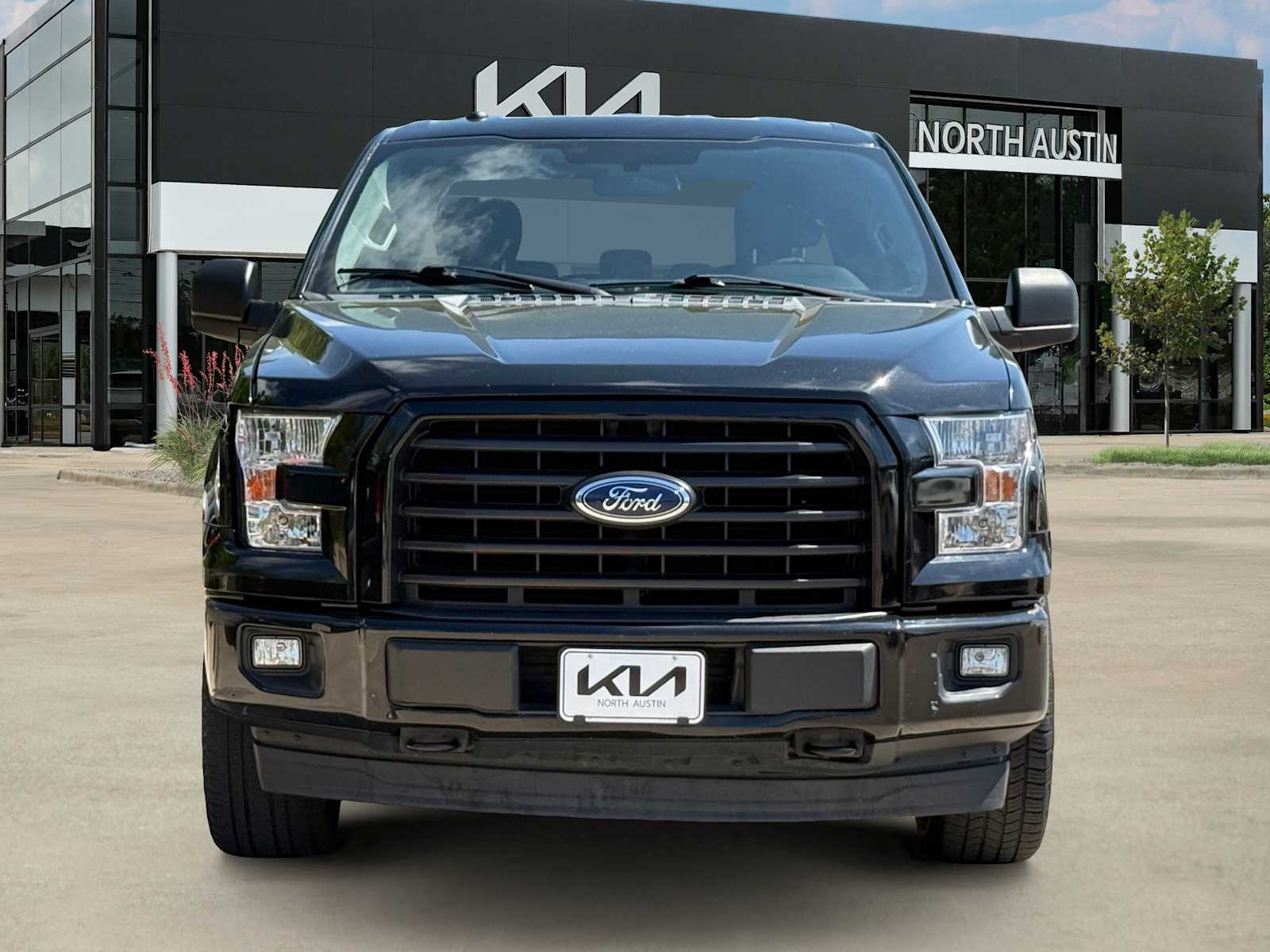 Thumbnail: 2017 Ford F-150 - 3