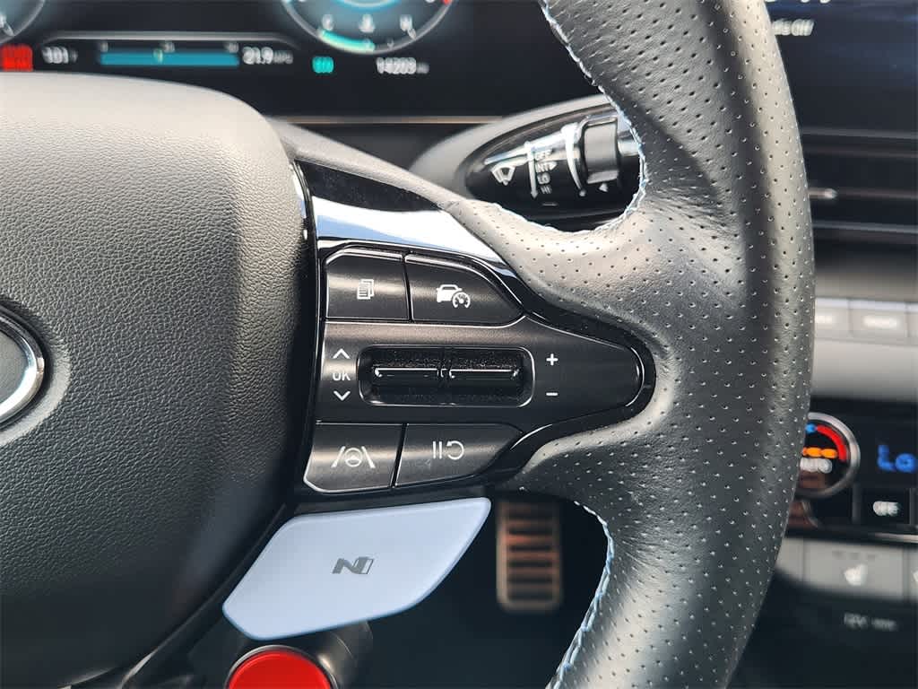 Thumbnail: 2023 Hyundai Elantra - 28