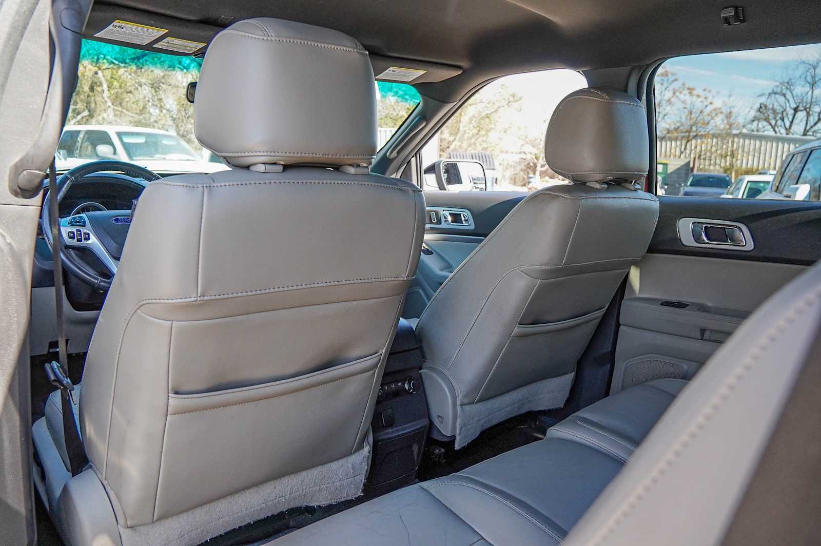 Thumbnail: 2012 Ford Explorer - 28