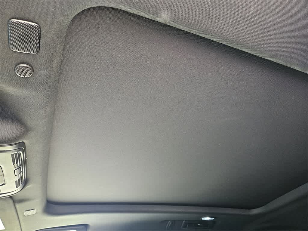 Thumbnail: 2023 GMC Yukon XL - 14