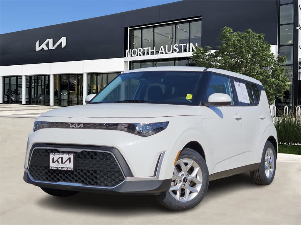 2024 Kia Soul LX