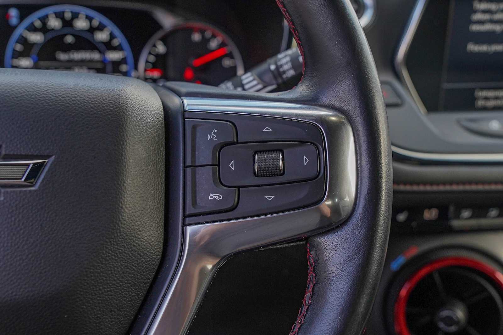 Thumbnail: 2022 Chevrolet Blazer - 14