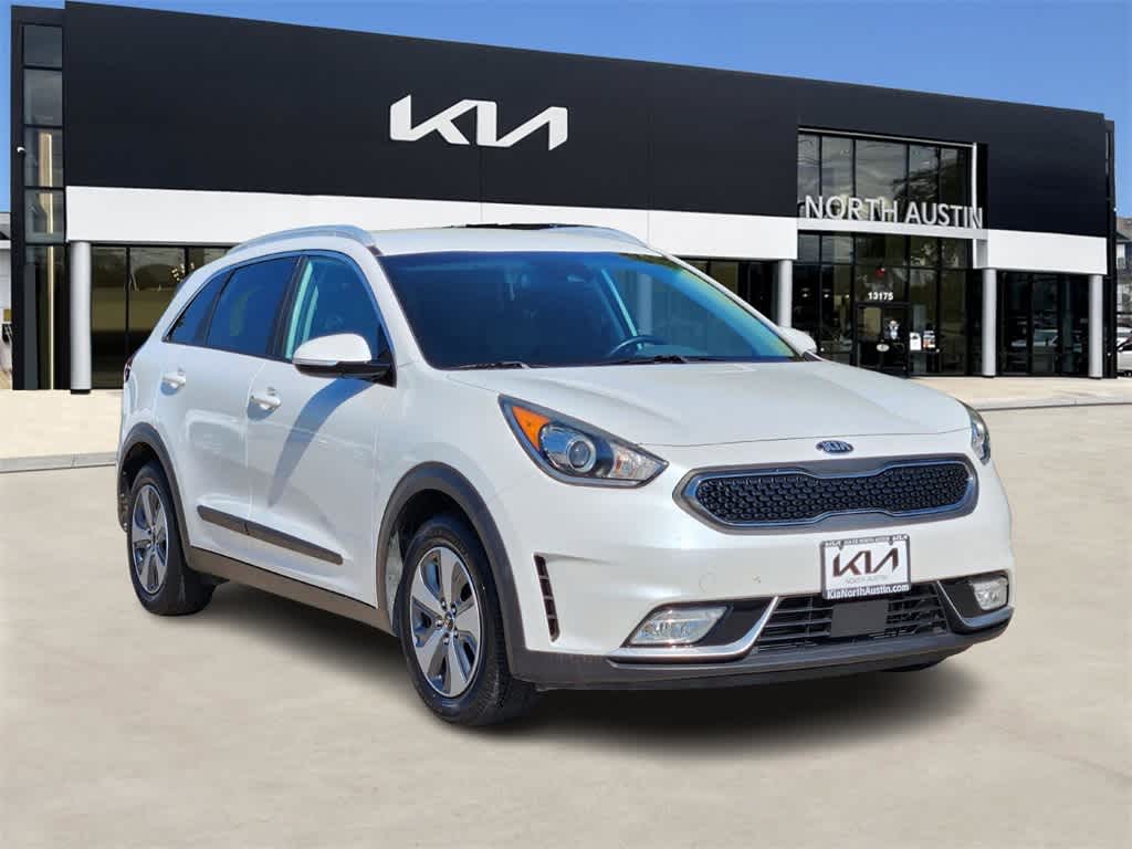 Thumbnail: 2019 Kia Niro - 3