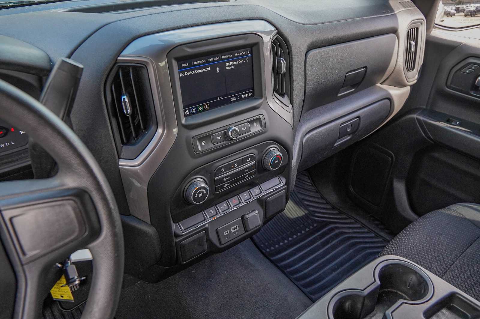 Thumbnail: 2022 Chevrolet Silverado 1500 - 15