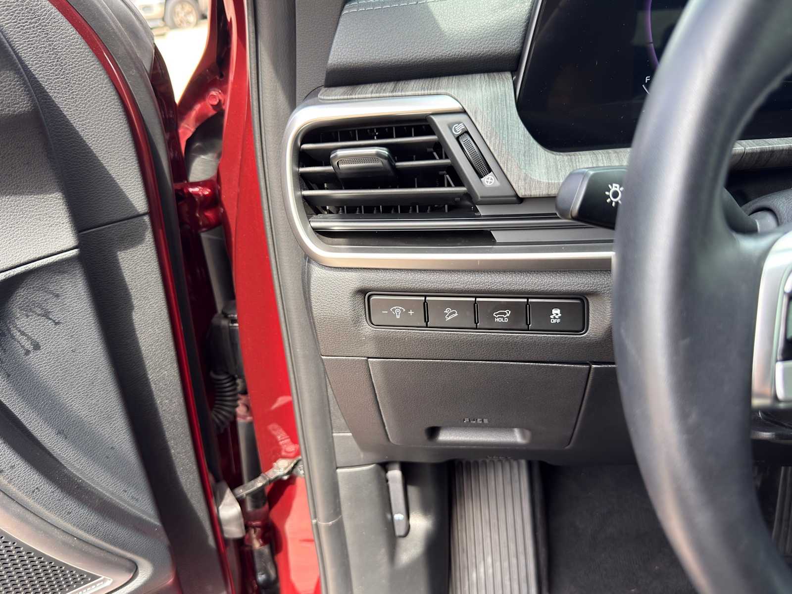 Thumbnail: 2024 Kia Telluride - 18