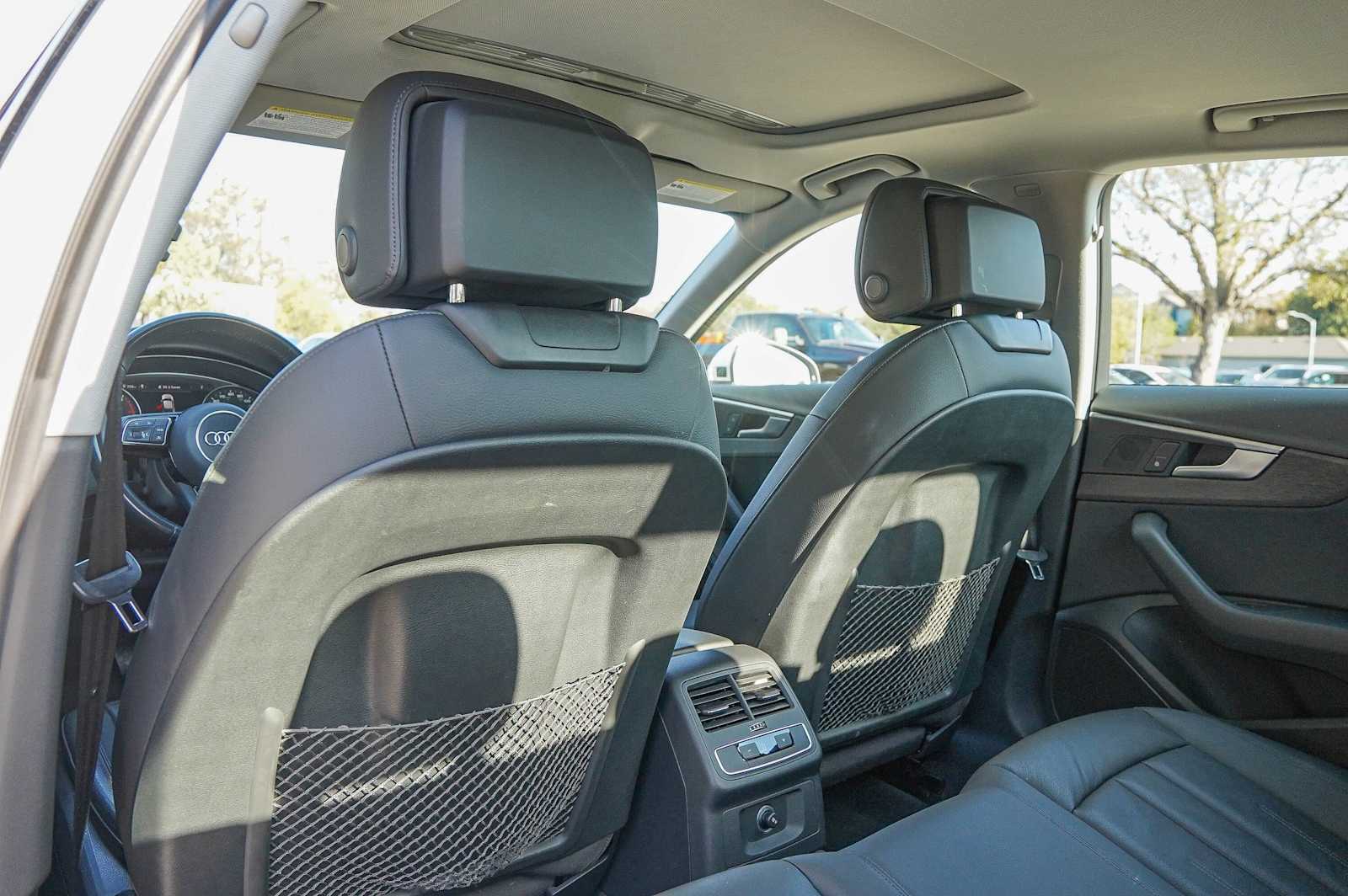 Thumbnail: 2019 Audi A4 - 30