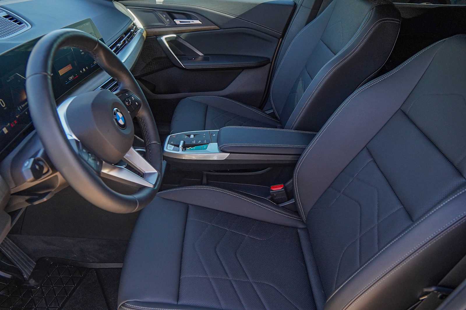 Thumbnail: 2025 BMW X1 - 11