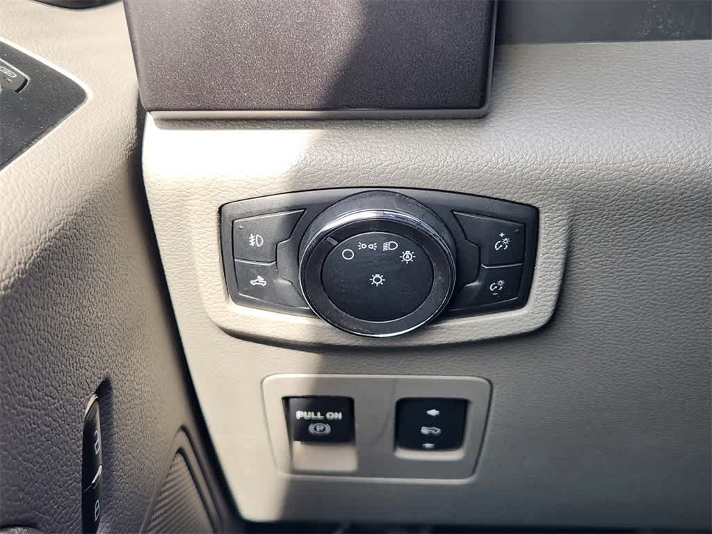 Thumbnail: 2016 Ford F-150 - 22