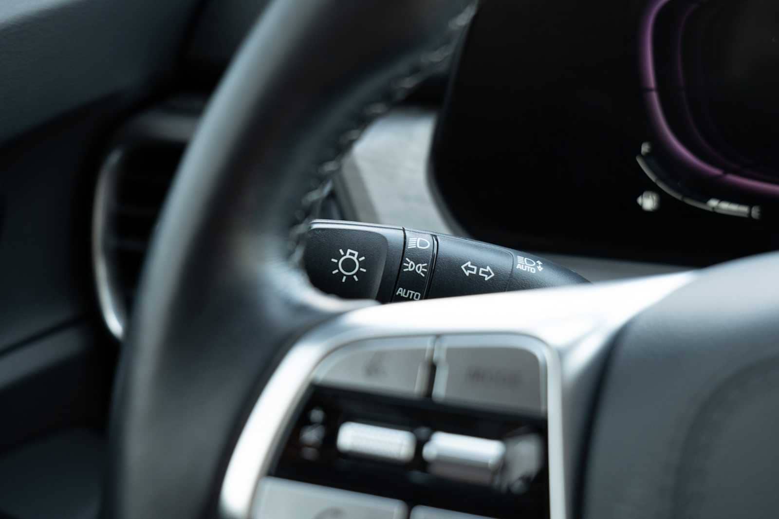 Thumbnail: 2023 Kia Telluride - 18