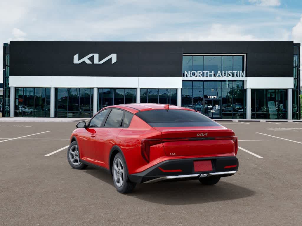 2025 Kia K4 LXS photo 4