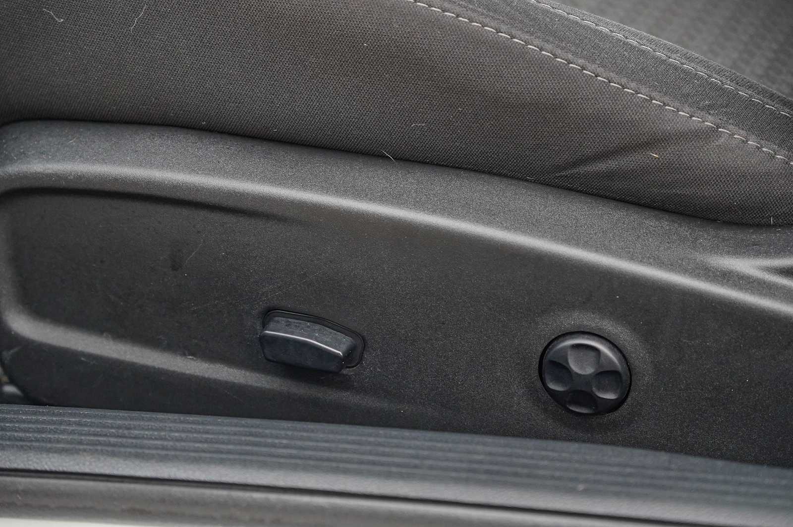 Thumbnail: 2020 Dodge Challenger - 23