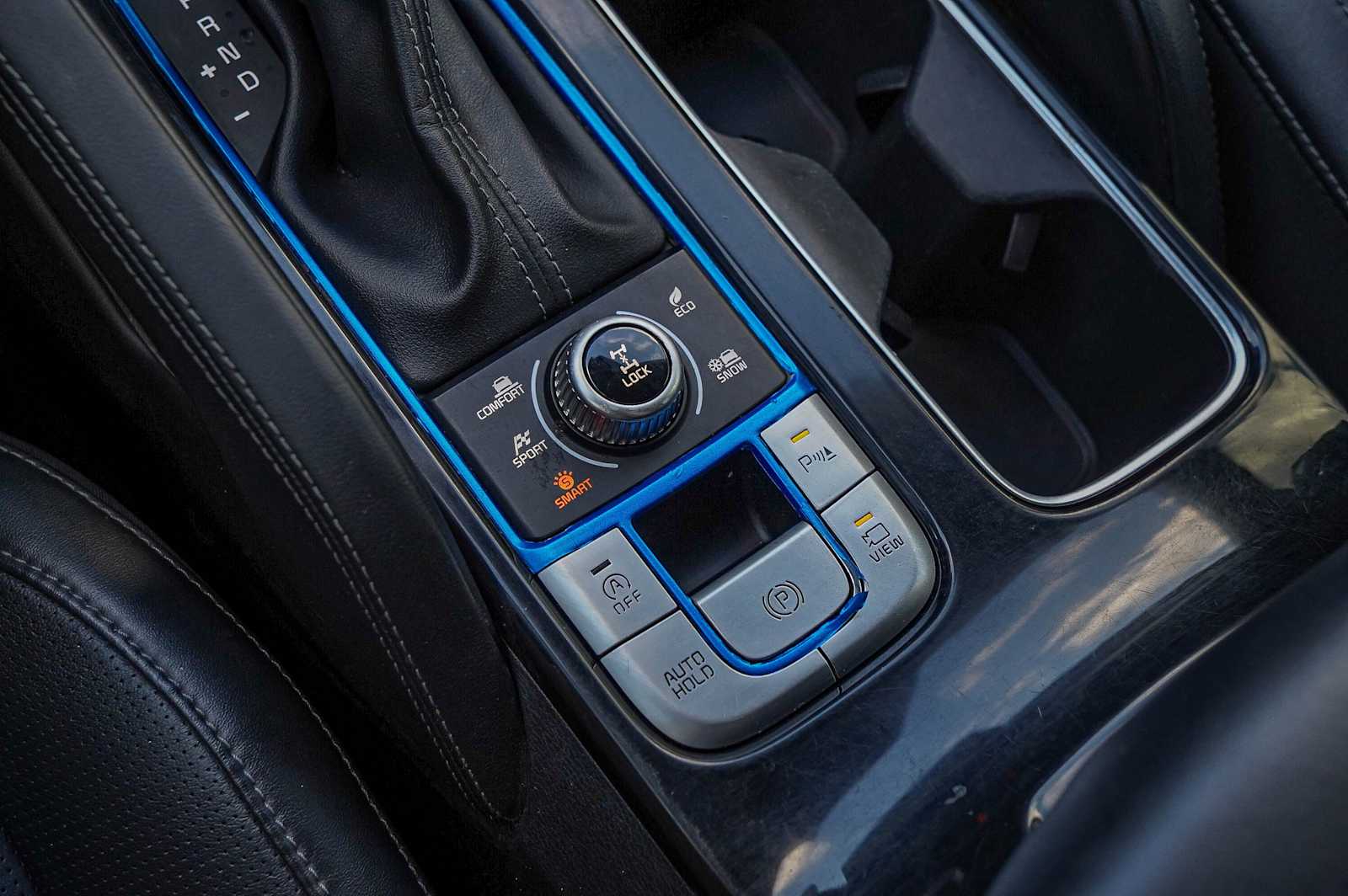 Thumbnail: 2022 Kia Telluride - 22