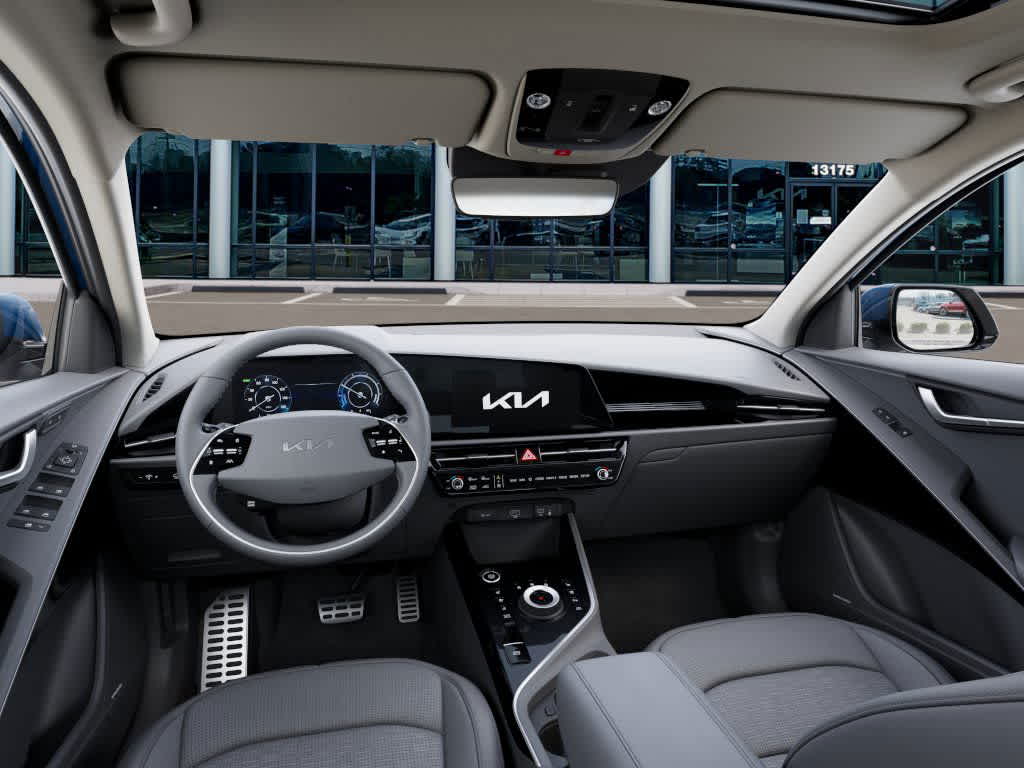 Thumbnail: 2025 Kia Niro - 14
