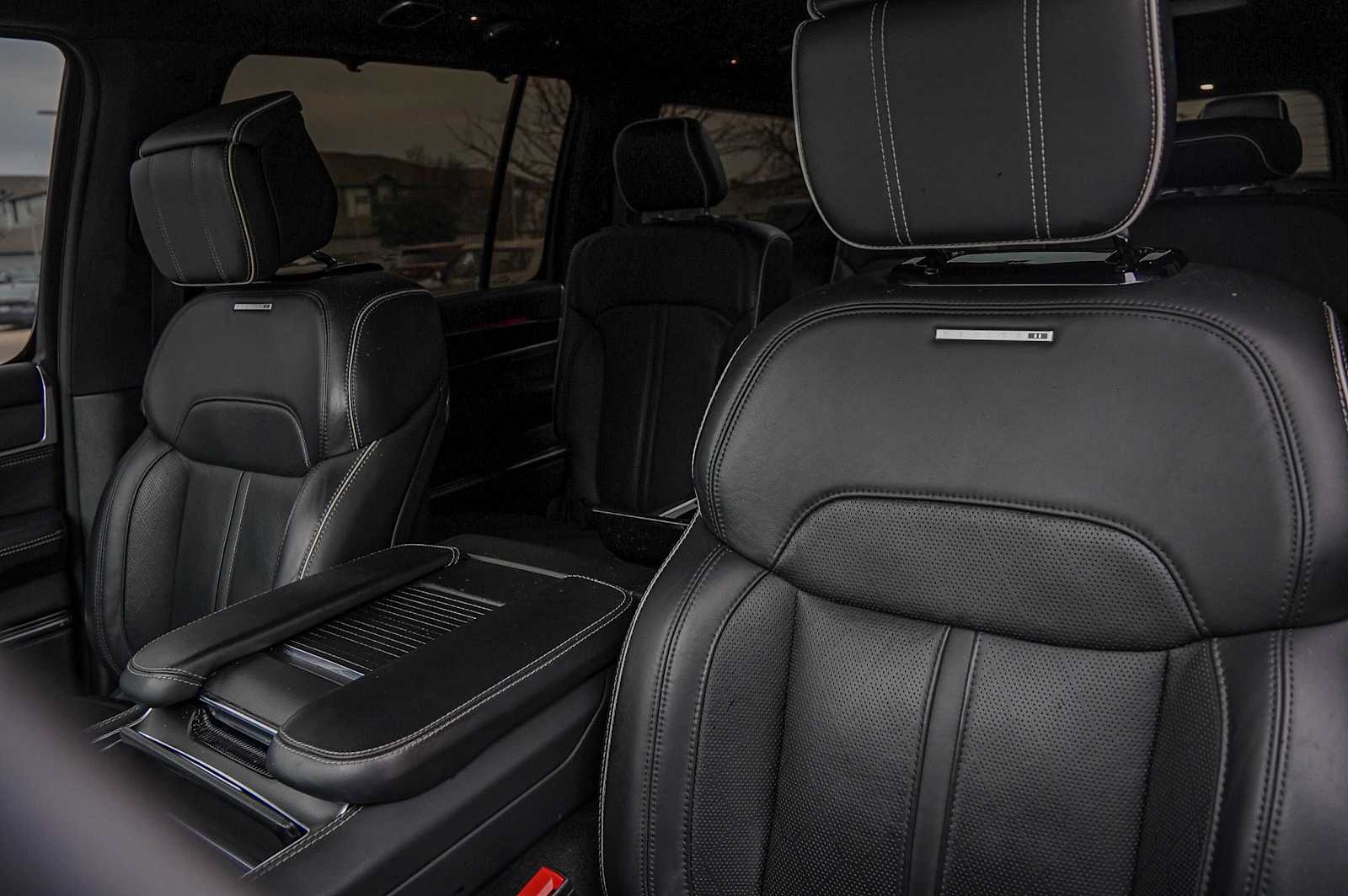 Thumbnail: 2024 Jeep Grand Wagoneer - 11