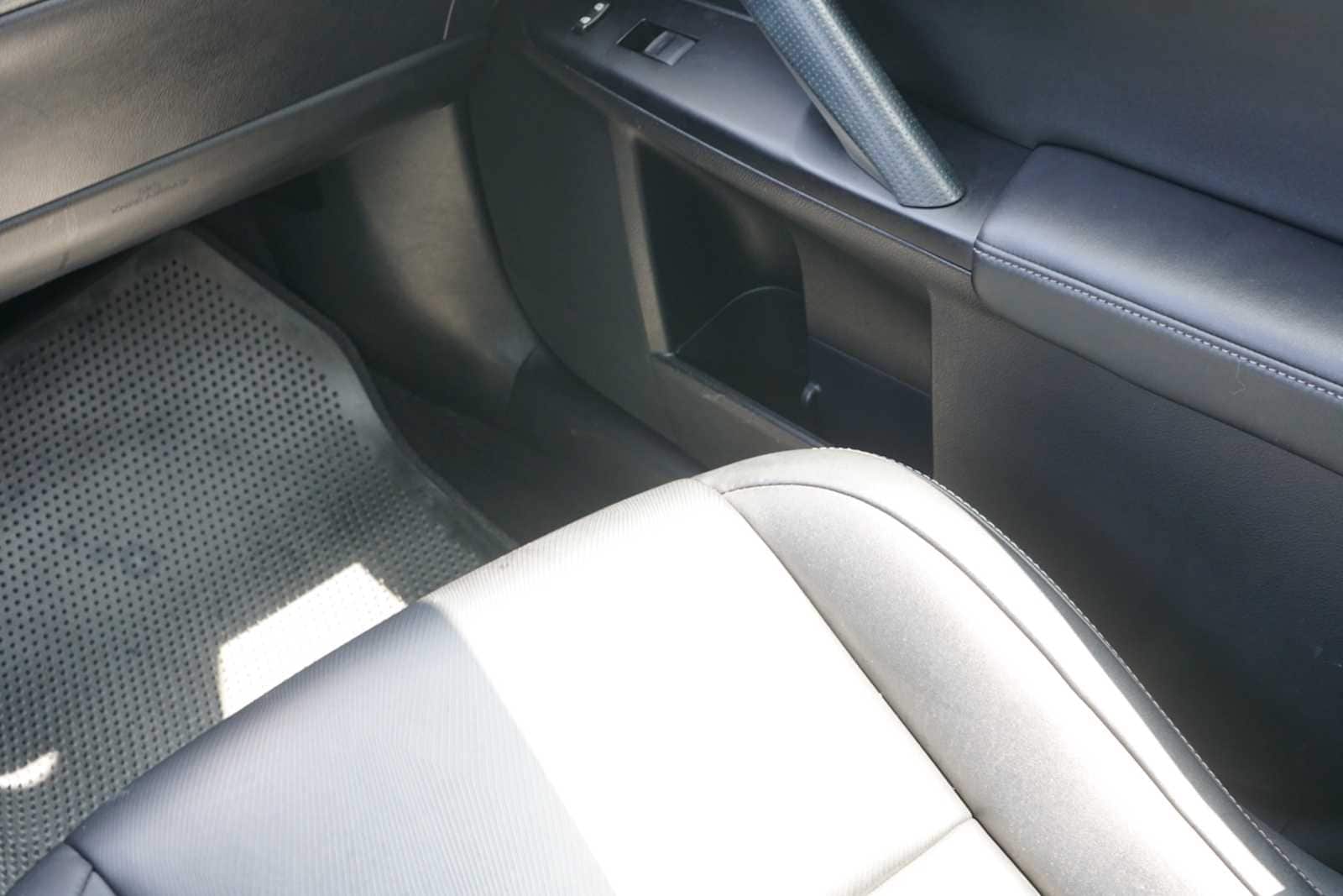 Thumbnail: 2015 Lexus CT - 24