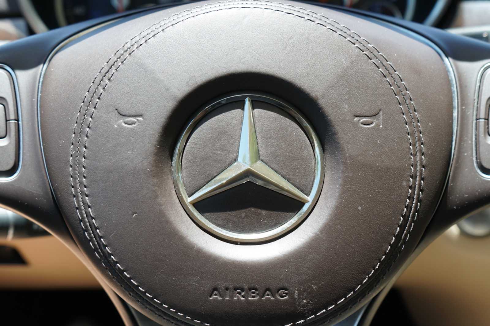 Thumbnail: 2017 Mercedes-Benz GLS - 15