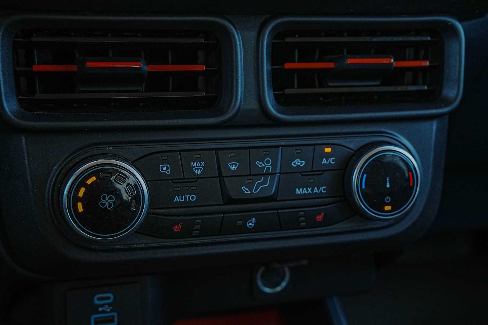 Thumbnail: 2024 Ford Maverick - 19