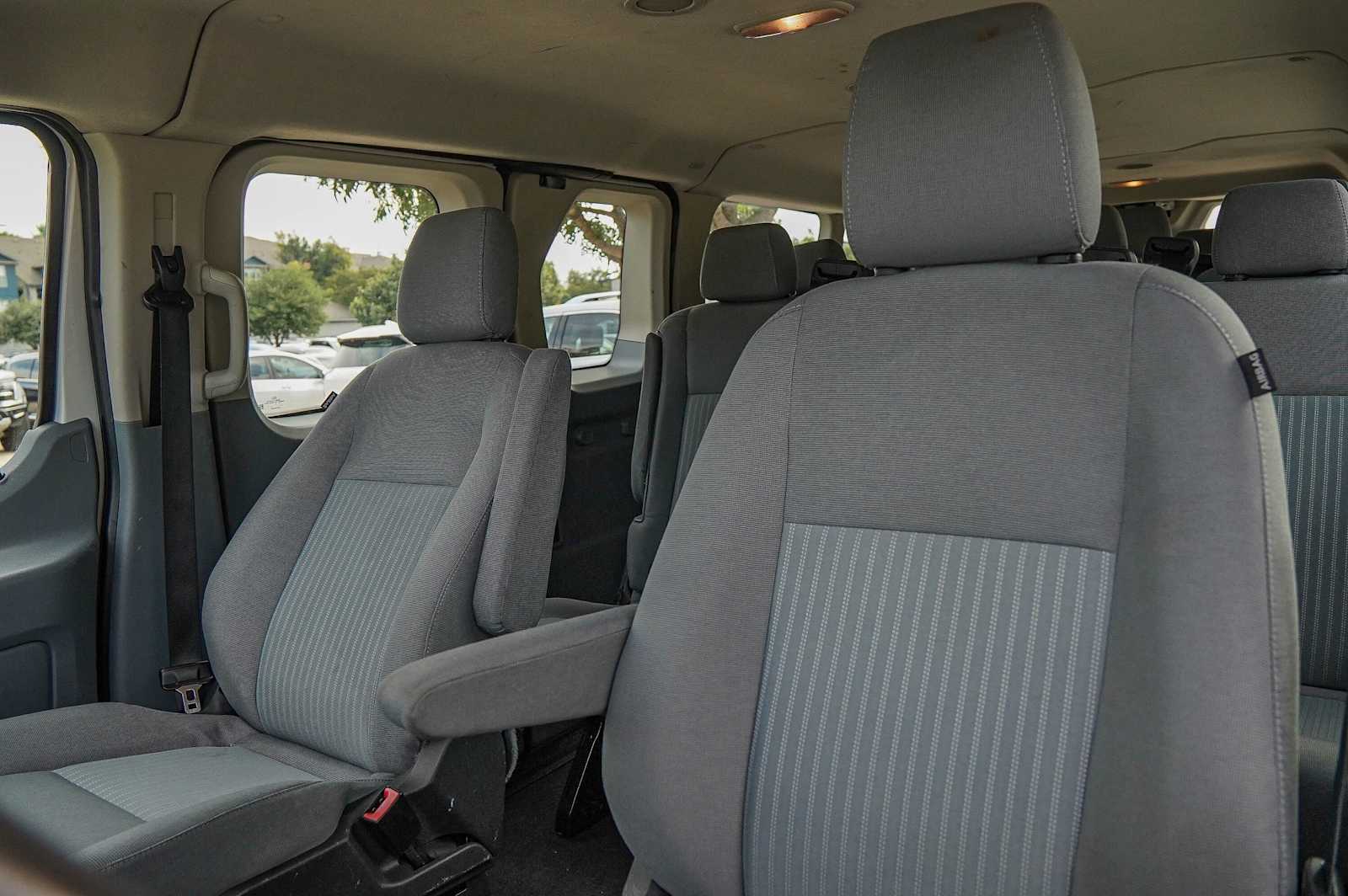 Thumbnail: 2016 Ford Transit Series - 11