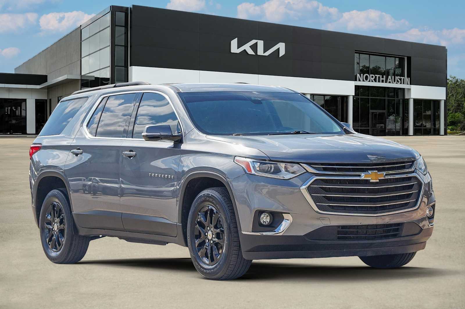 2020 Chevrolet Traverse Cloth 1LT photo 3