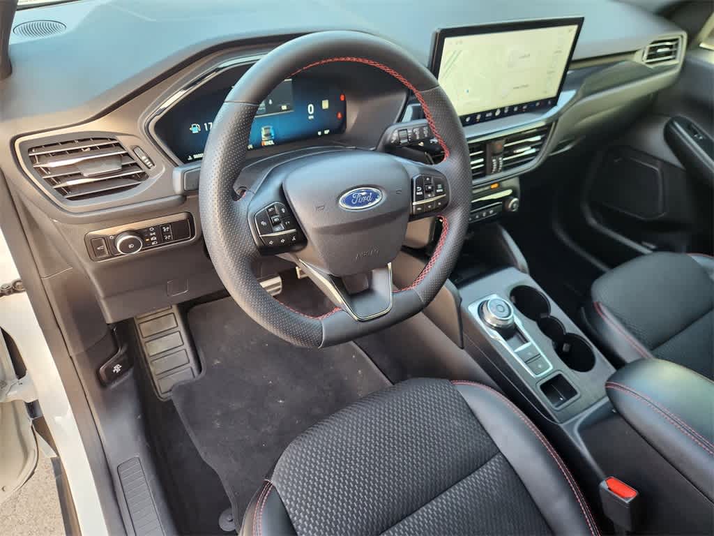 Thumbnail: 2023 Ford Escape - 2