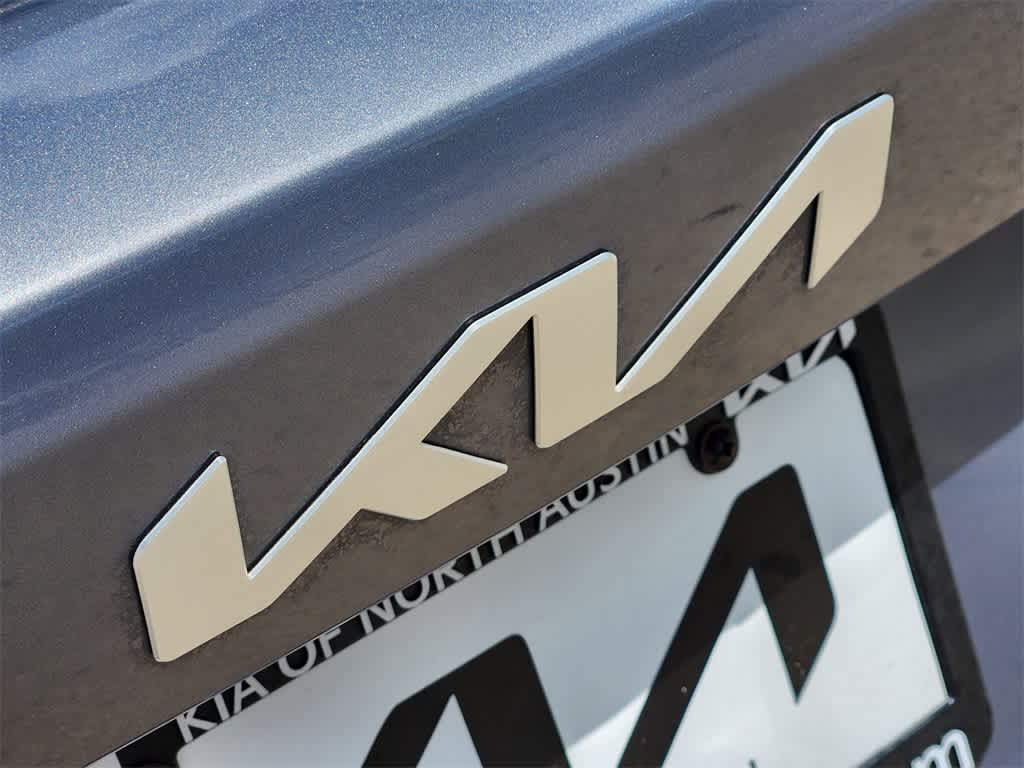 Thumbnail: 2022 Kia Sorento - 12