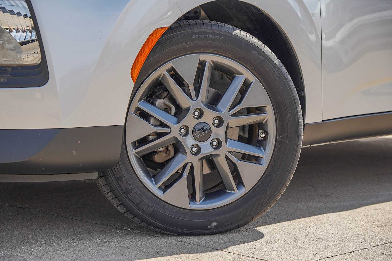 Thumbnail: 2021 Kia Soul - 2