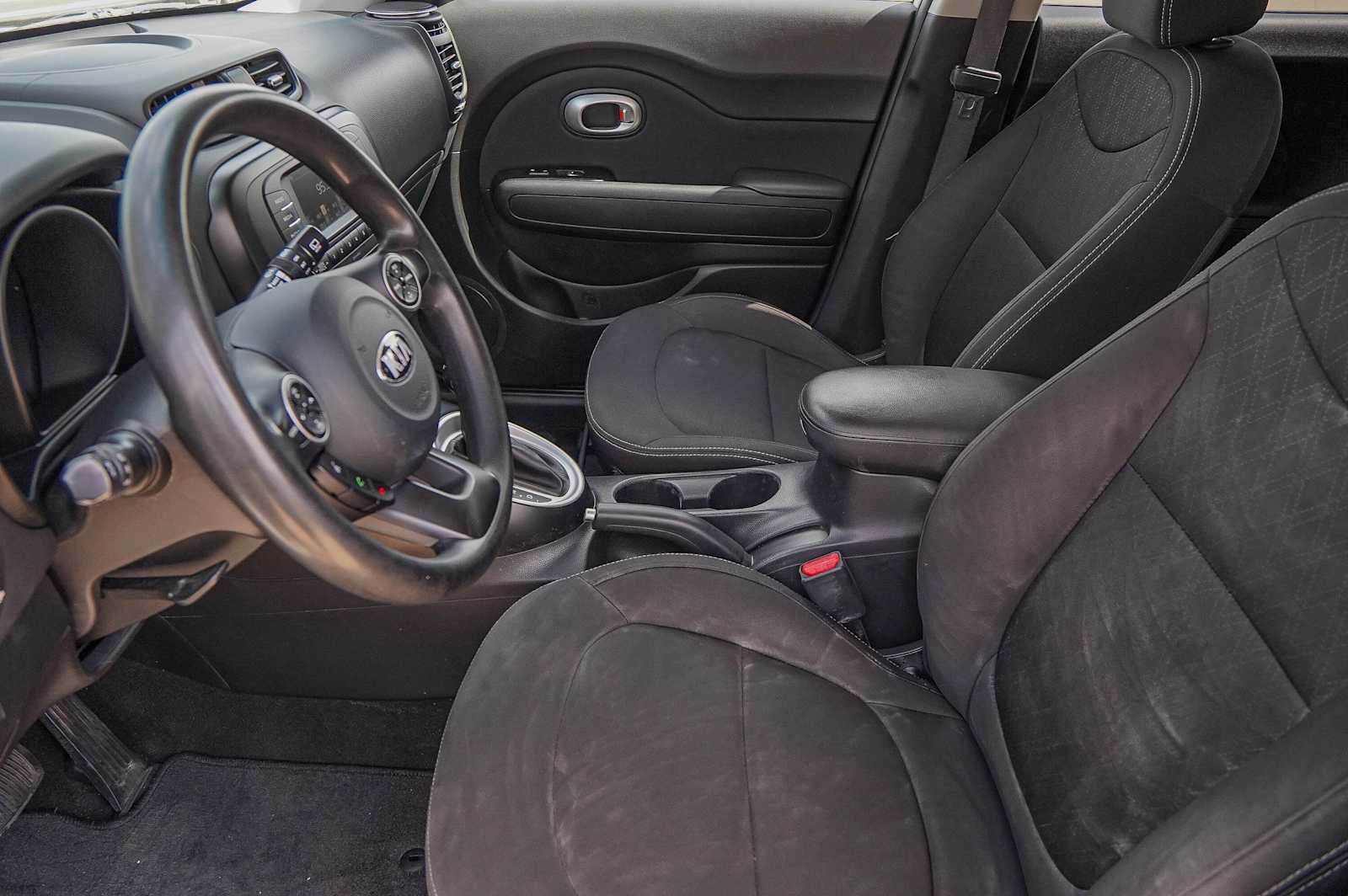 Thumbnail: 2018 Kia Soul - 10
