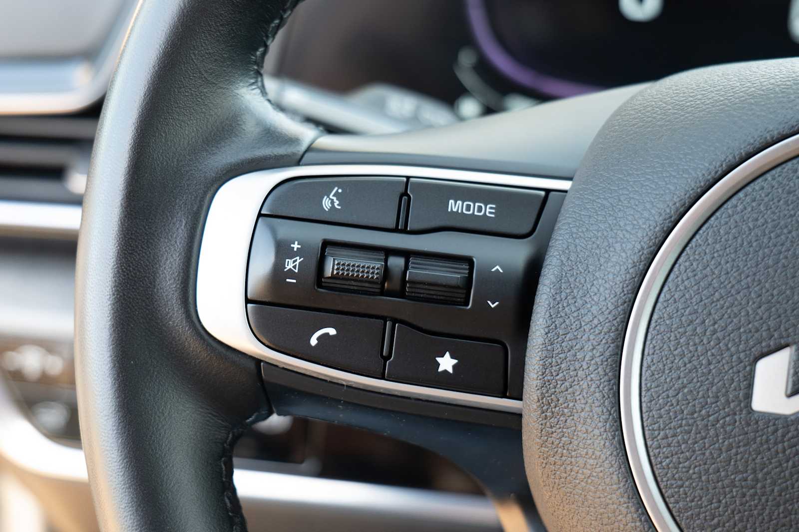 Thumbnail: 2023 Kia Sportage - 13