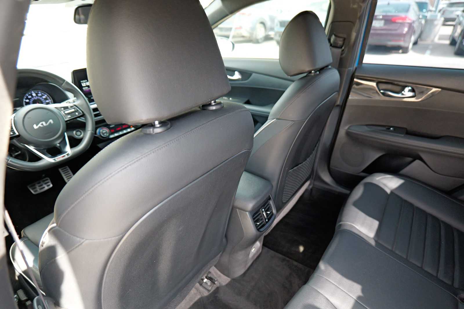 Thumbnail: 2024 Kia Forte - 23