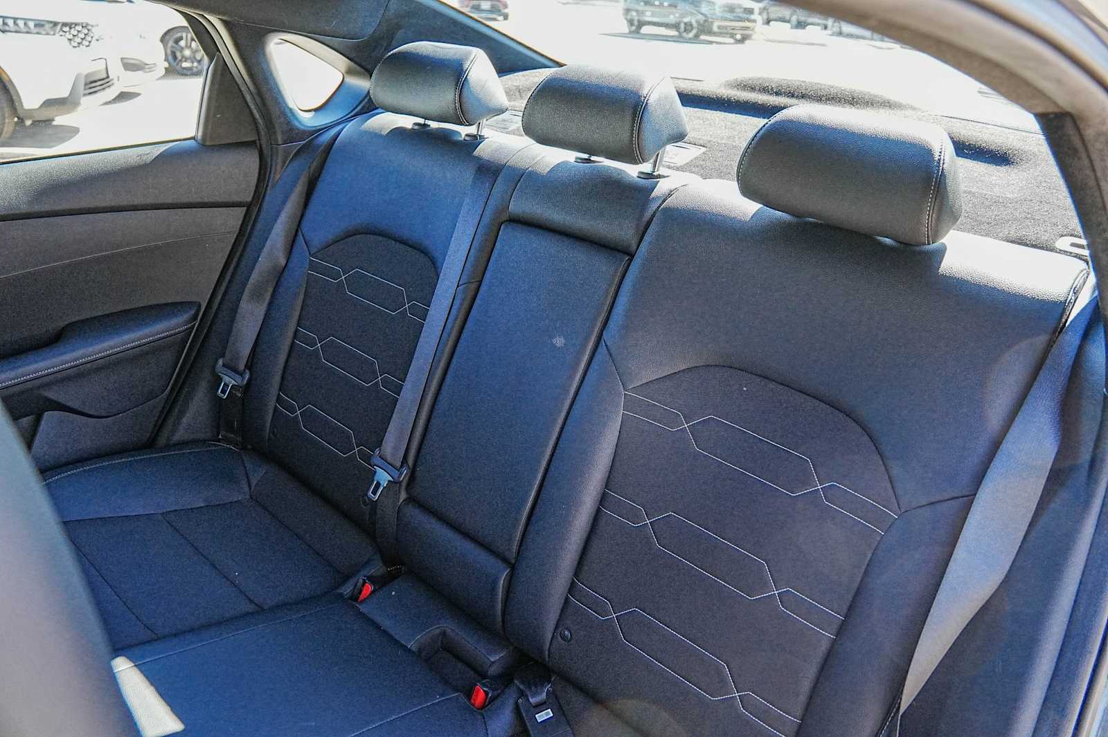 Thumbnail: 2021 Kia Forte - 30