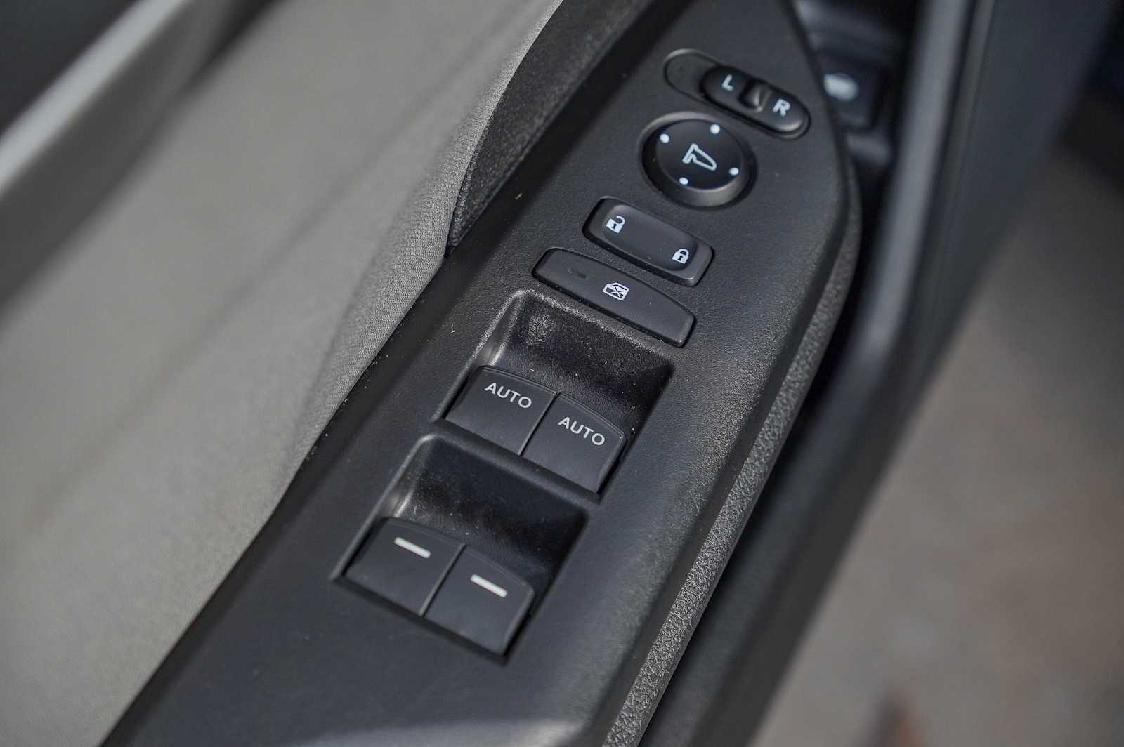 Thumbnail: 2020 Honda Civic - 23