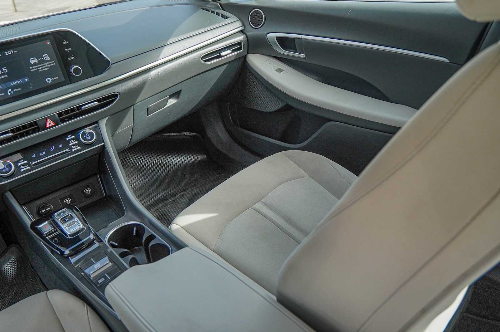 Thumbnail: 2022 Hyundai Sonata - 27