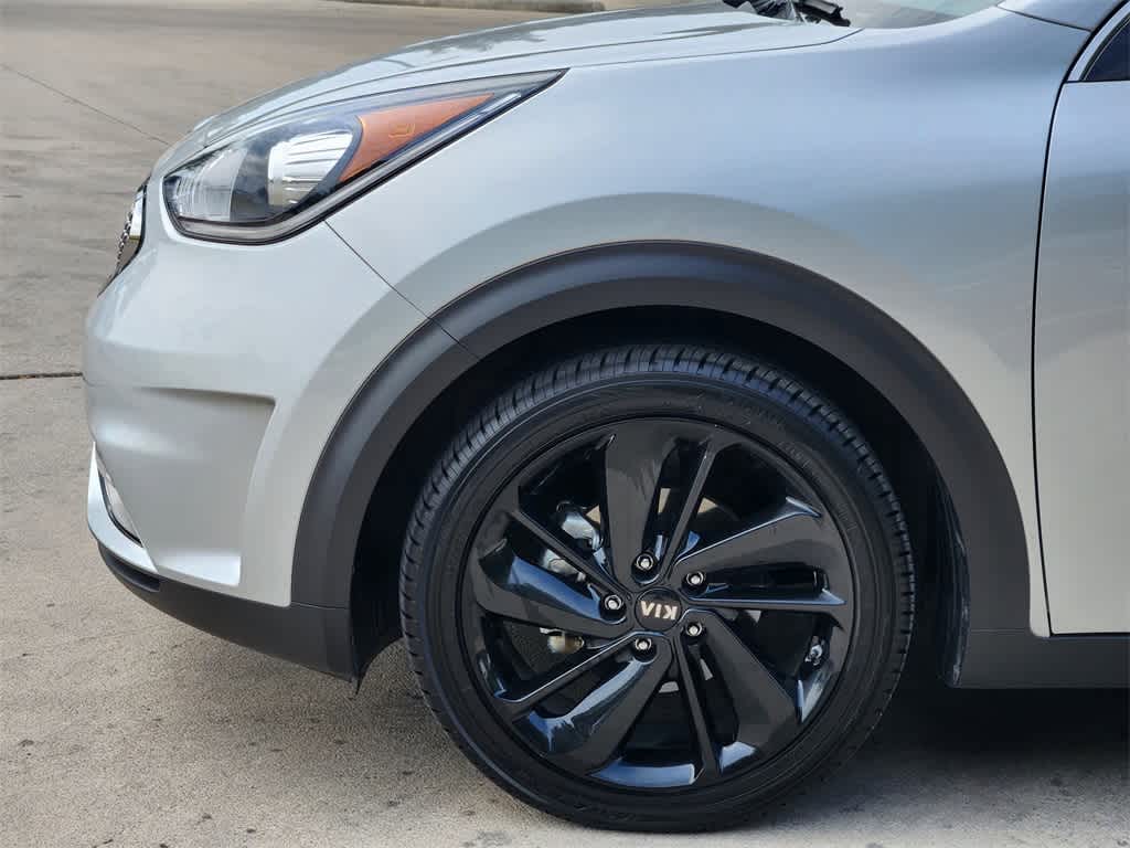Thumbnail: 2019 Kia Niro - 8