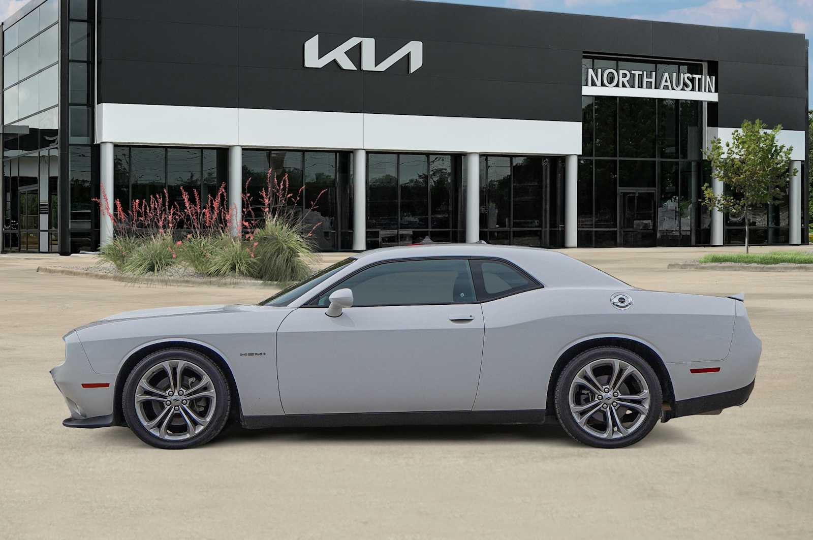 Thumbnail: 2020 Dodge Challenger - 4
