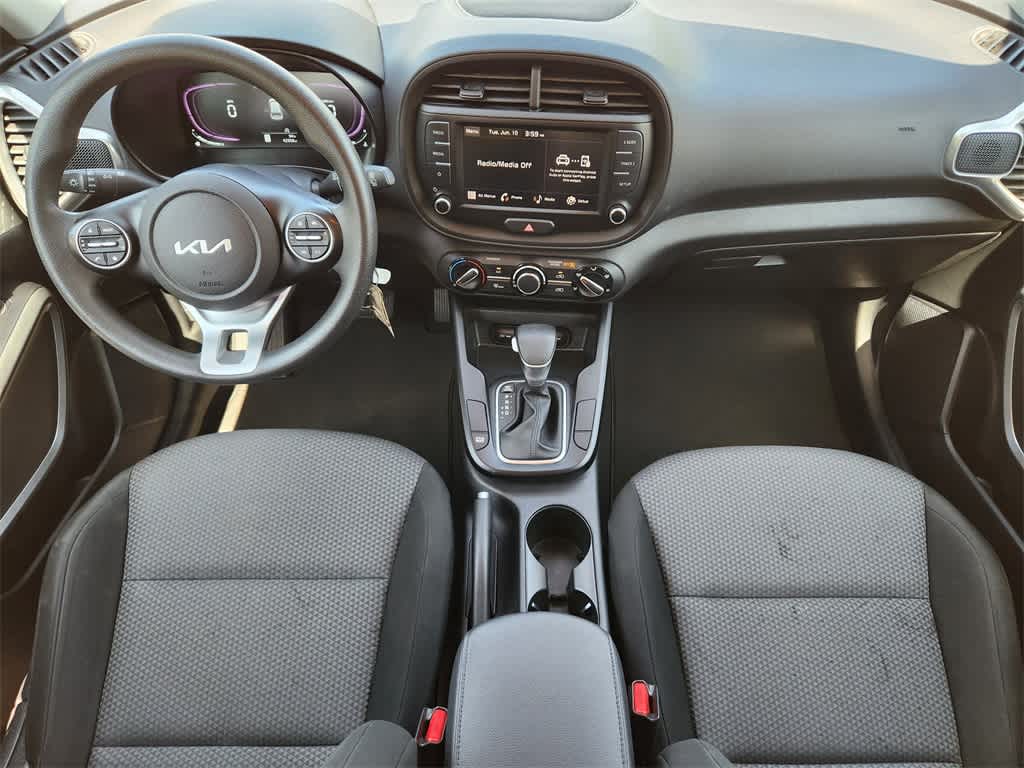 2023 Kia Soul LX 25